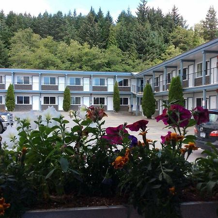 Chalet Inn Kitimat Luaran gambar